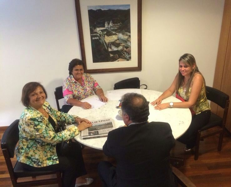 Gracinha viaja à Brasília para visitar ministérios e discutir emendas parlamentares
