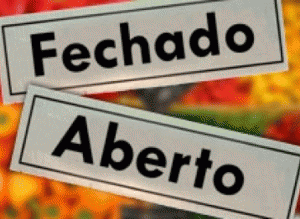 Apenas no Estado do Rio de Janeiro, a terça-feira de carnaval foi declarada pela Lei 5.243, de 14.05.2008 como feriado estadual.