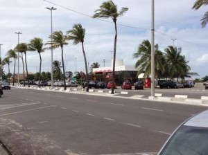  Restaurante fica na Orla da Praia de Atalaia. (Crédito: Google)