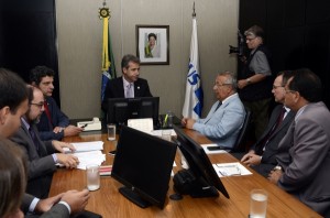 Acompanharam Jackson Barreto durante audiência com o ministro Arthur Chioro, o secretário da Casa Civil, José Sobral, e o diretor-presidente da FHS, Hamilton Santana, além do deputado Rogério Carvalho | Foto: Roque Sá/Agência Tempo