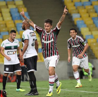 Fluminense 3 x 0 Figueirense - Tricolor começa com tudo!