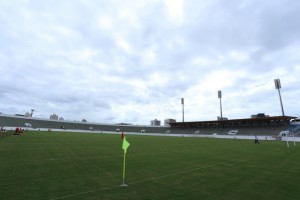 Gramado do Batistão é considerado um dos melhores do Brasil.(Foto: Maxweel Corrêa)