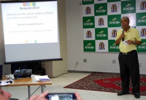 Anúncio foi feito na tarde desta quinta-feira na Prefeitura de Aracaju.(Foto: Marcos Borges/AAN)