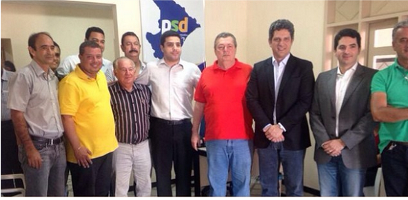 Dirigentes do PSD formalizam apoio a Rogério Carvalho para senador