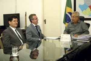 Jackson discute segurança nas eleições com presidente do TRE / Foto: Victor Ribeiro/ASN