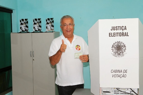   Jackson Barreto leva seu voto para Dilma Rousseff e volta atacar a “ditadura da comunicação”