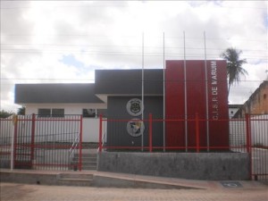 Fachada da Delegacia de Maruim (Foto: Divulgação) 