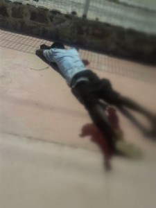 José Adriano foi morto a tiros em frente a Escola Estadual Armindo Guaraná. (Foto: Por: Jornaldacidade.net)