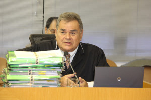 O conselheiro-relator, Carlos Alberto Sobral. (Foto: Cleverton Ribeiro)