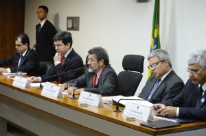 (Foto: Edilson Rodrigues/Agência Senado) 