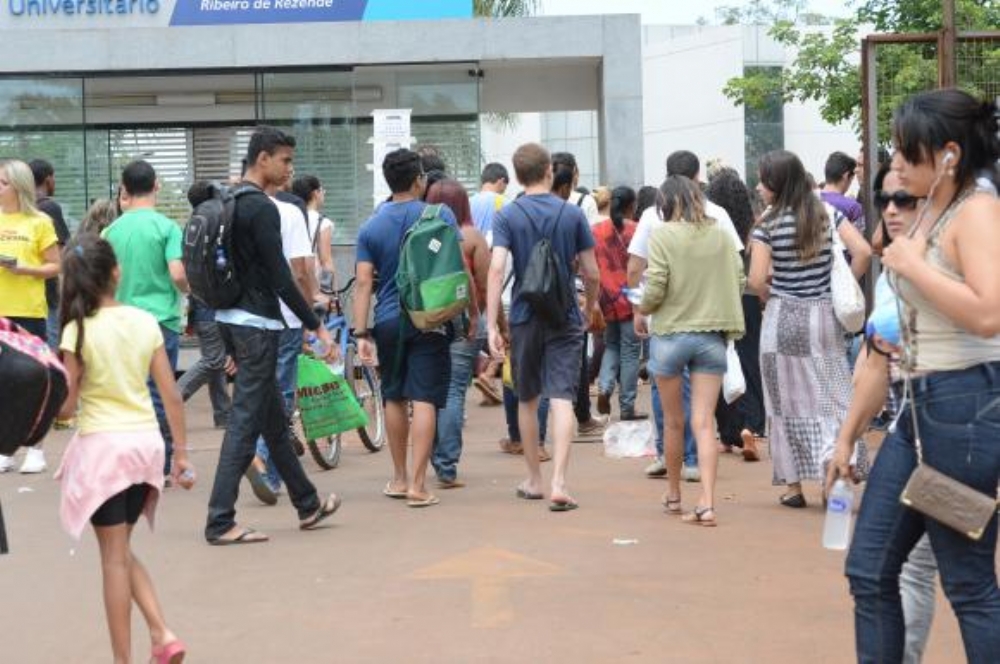 Participantes do Enem podem acessar correção de redação