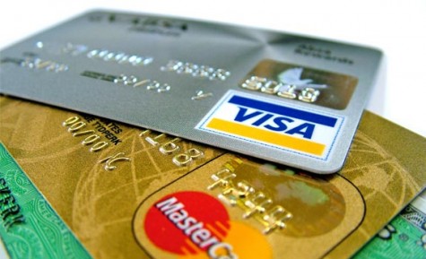 Juros do cartão de crédito atingem maior nível em 16 anos