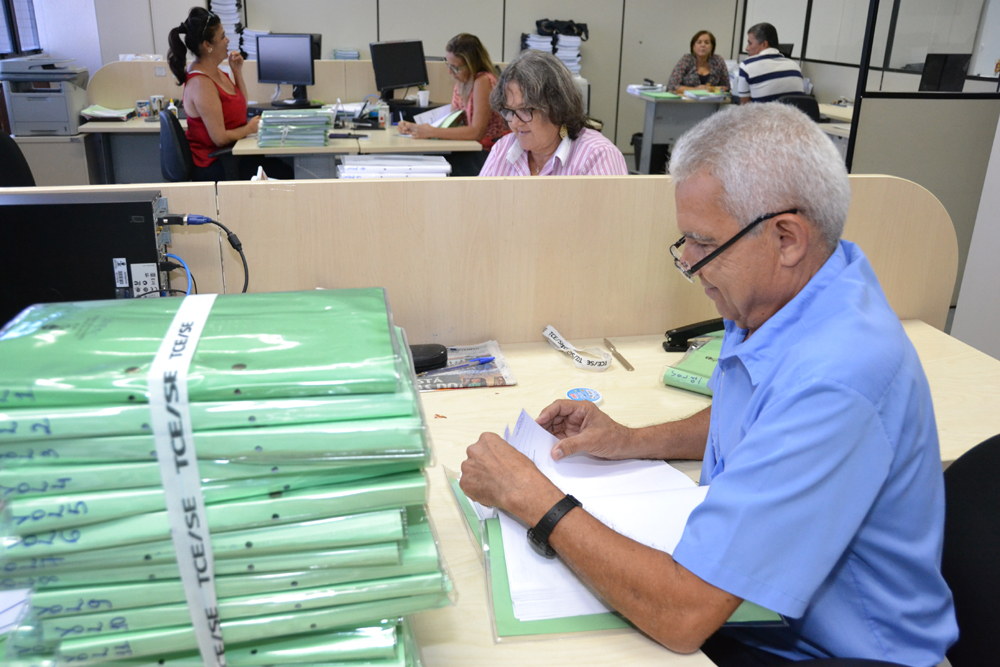 Lojistas estão com perspectivas de boas vendas no Dia dos Namorados