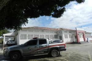 O arrastão ocorreu no pronto-socorro do hospital e maternidade (Fotos: Portal Infonet) 