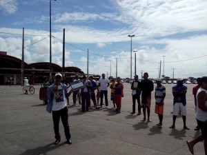 Flanelinhas fazem novo protesto no Centro contra o Rotativo Aju (Foto: Tássio Andrade / G1) 