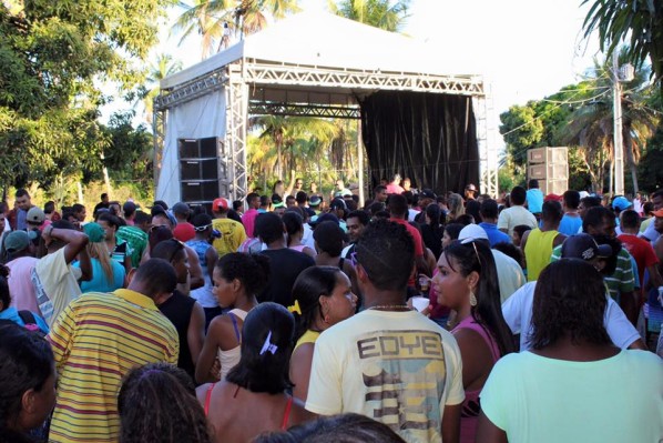   Ilha Men de Sá comemora Festa do Caranguejo