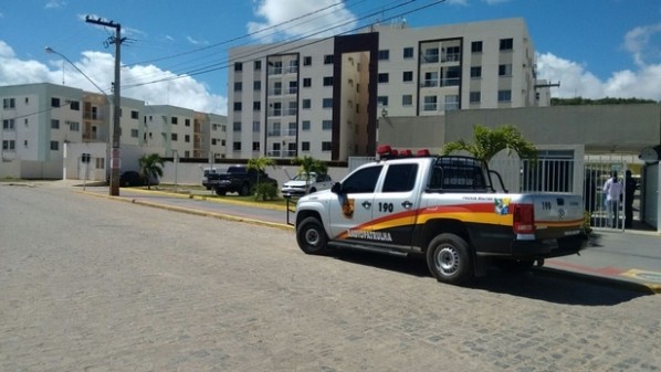 Na Bahia, manifestantes fecham BRs em defesa de Lula