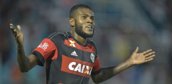 Flamengo vence Confiança e avança  na Copa do Brasil