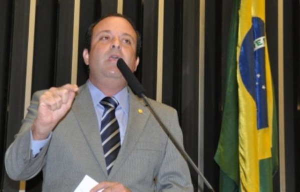Desembargadores mantêm condenação do Deputado André Moura