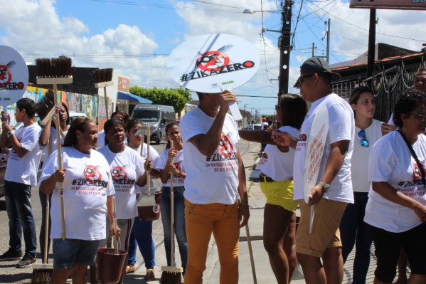 O evento contra o mosquito transmissor da dengue, chikungunya e zika vírus mobilizou a comunidade do Santos Dumont