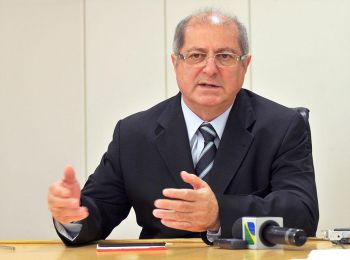 Ministro do STF manda soltar Paulo Bernardo apontando 'constrangimento ilegal'