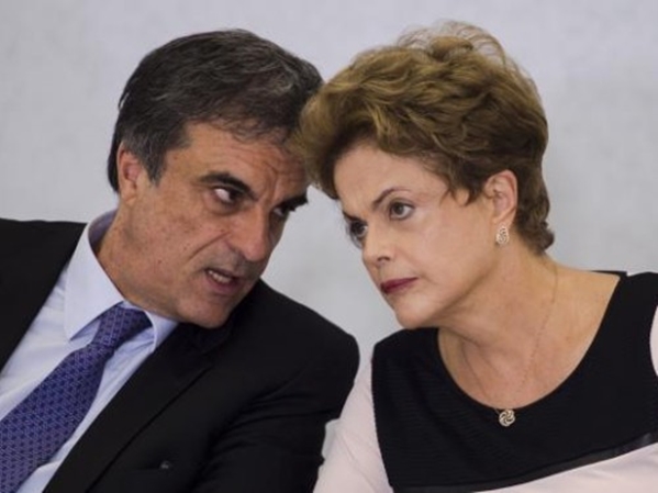 Defesa de Dilma recorre ao Supremo contra decisão do Senado