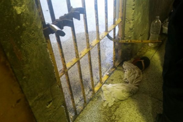 Durante a madrugada 10 presos fogiram do presídio de São Cristóvão. (Foto: Sindicato dos Agentes Penitenciários)