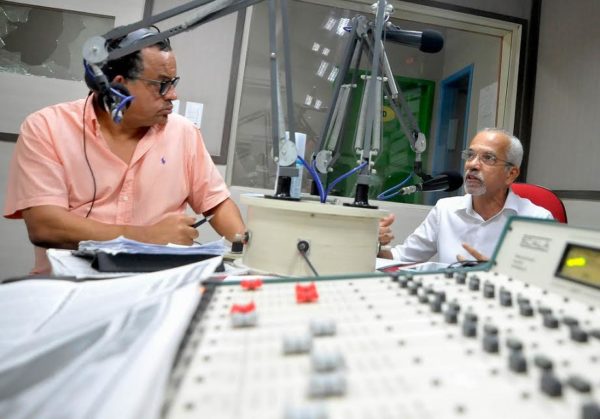  Edvaldo Nogueira (PCdoB), voltou a defender, nesta segunda-feira (12), em entrevista à rádio 103 FM, que o Município dê sua contribuição no combate à violência na cidade. (Crédito: Janaína Santos)