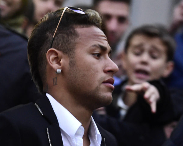 Neymar entra na Justiça contra União (Foto: JAVIER SORIANO / AFP)