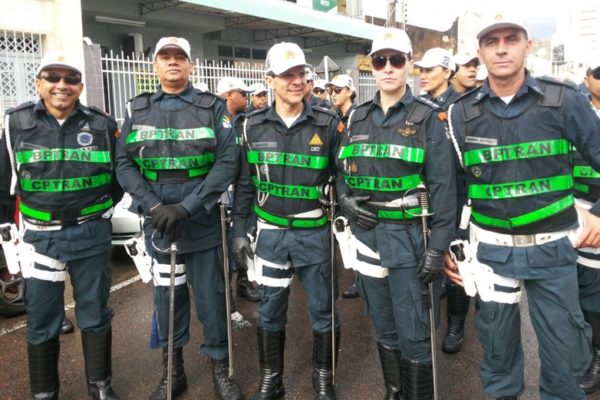  Companhia de Policiamento de Trânsito(CPTran), representada por 49 policiais militares, sendo 30 a pé e os demais em 16 motocicletas.(Foto: PM/SE)