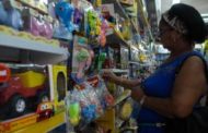 Brasileiros pretendem gastar menos com presentes para o Dia da Criança