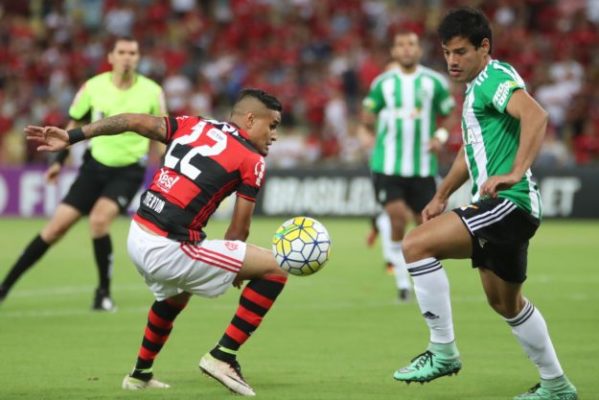 Com o empate, o Flamengo ficou a sete pontos de distância do líder Palmeiras com apenas mais duas rodadas (Foto: Gilvan de Souza/Flamengo)