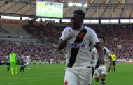 Vasco vence e garante acesso à Série A do Campeonato Brasileiro.