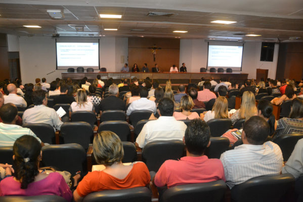 Auditório do Tribunal recebeu servidores de diversas Câmaras Municipais (Foto: Cleverton Ribeiro)