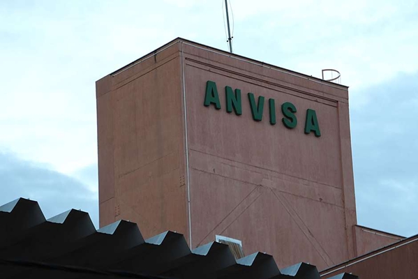 Anvisa proíbe venda, uso e divulgação de produto para tratar artrose (Foto: Charles Sholl / Futura Press) 