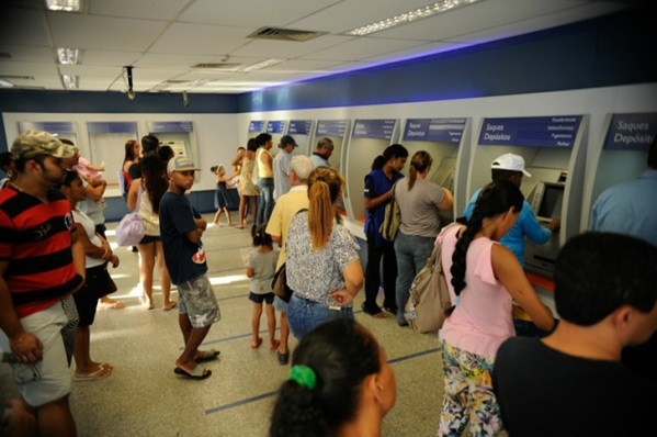 Nascidos e janeiro e fevereiro podem sacar a partir de hoje (Foto: Divulgação)