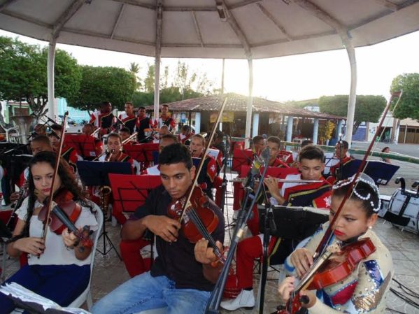 O tradicional festival, visa celebrar o Dia Municipal de Cultura, que acontece há várias décadas na cidade.