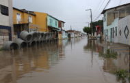 Chuvas provocam alagamentos em Aracaju e São Cristóvão