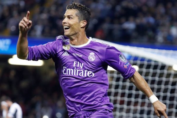 Cristiano Ronaldo fez dois gols e o Real Madrid bateu a Juventus por 4 a 1 na final da Champions Efe/Chema Moya