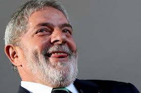 À época em que os casos foram remetidos a Sérgio Moro, no início de abril, o ex-presidente Lula negou qualquer ilegalidade, afirmando que as acusações eram “frívolas” e “sem nenhuma materialidade”.  