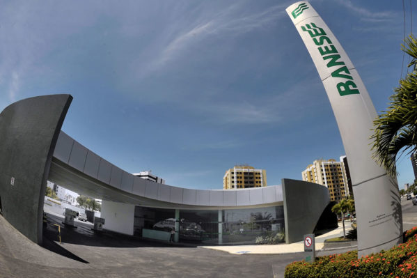 Banese assume 57º lugar entre os 100 maiores bancos do país