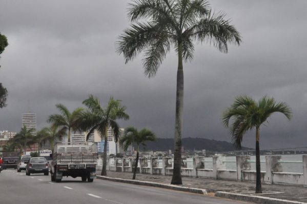 Capitania dos Portos emite alerta de mau tempo até quarta,12