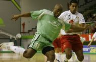 Jogador brasileiro campeão na Europa morre vítima de infarto