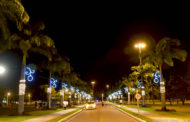 Prefeito de Aracaju inaugura iluminação natalina e presépio da Sementeira