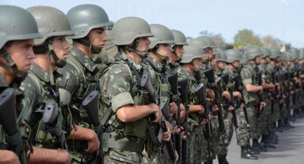 Toda a responsabilidade pelas ações das forças estaduais de segurança passa a ser do Exército, que lidera a Operação Potiguar III (Valter Campanato / Agência Brasil)