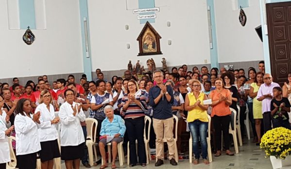 Na manhã de domingo, 10, o prefeito Marcos Santana, acompanhado da primeira dama Sandra Santana, esteve presente na Missa Solene de Encerramento da Festa de Nossa Senhora de Loreto (foto: Orácio Oliveira).