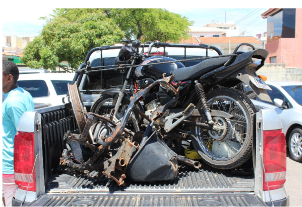 Polícia Civil  desarticula desmanche de motocicletas em Estância