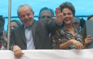 Advogados competentes já provaram minha inocência, diz Lula em manifestação em Porto Alegre