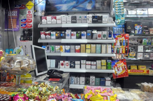 Anvisa aprova novas regras para venda de cigarros