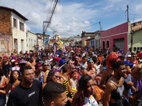 Milhares de pessoas brincam no Carnaval dos Carnavais de São Cristóvão (foto: Orácio Oliveira//PMSC)
